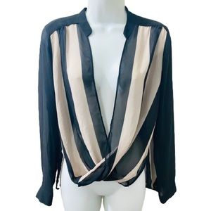 FOREVER 21 Black & Tan Small Wrap Top